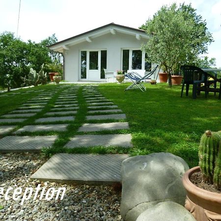 La Casetta Nel Bosco Apartment Altopascio Exterior photo